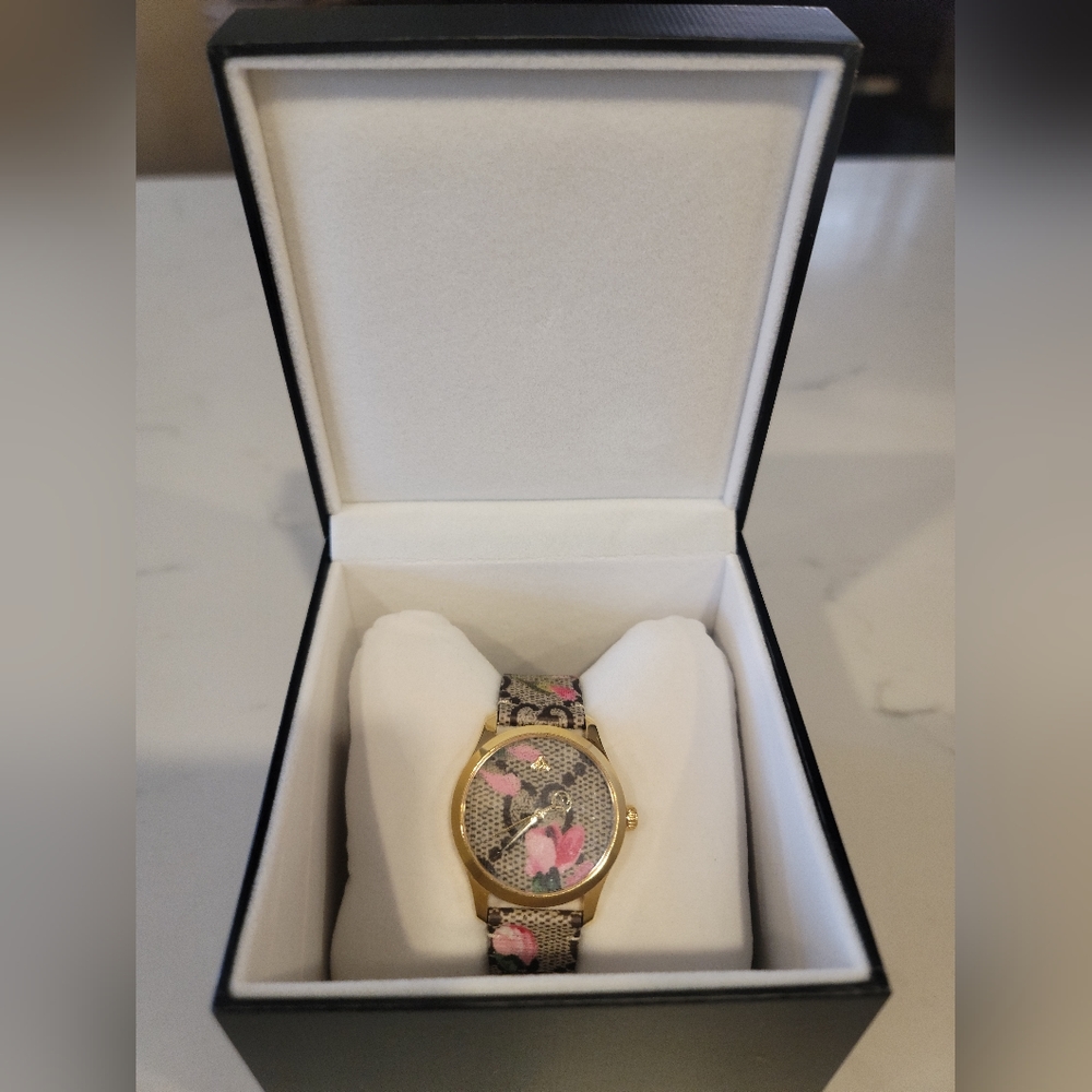 Ladies' Gucci G-Timeless Pink Blooms Canvas Strap Watch YA1264038A. New. - Picture 6 of 7
